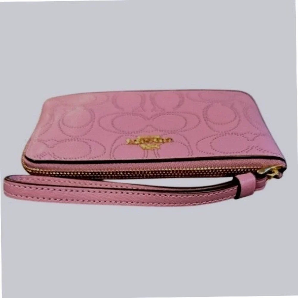 Coach Purple Perforated Signature C Leather Wristlet Gold Hardware Zip Pouch